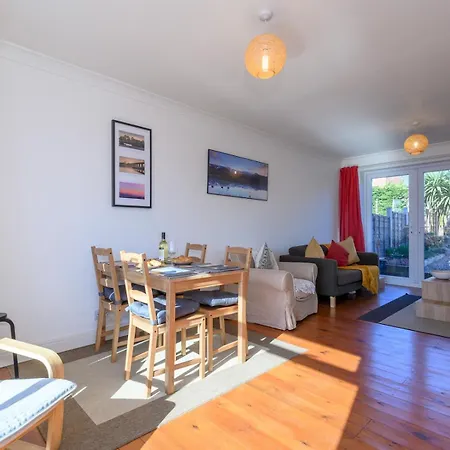 Feriehus Chapel Allerton Family Bliss - Near Roundhay Park Pass The Keys Leeds (West Yorkshire)